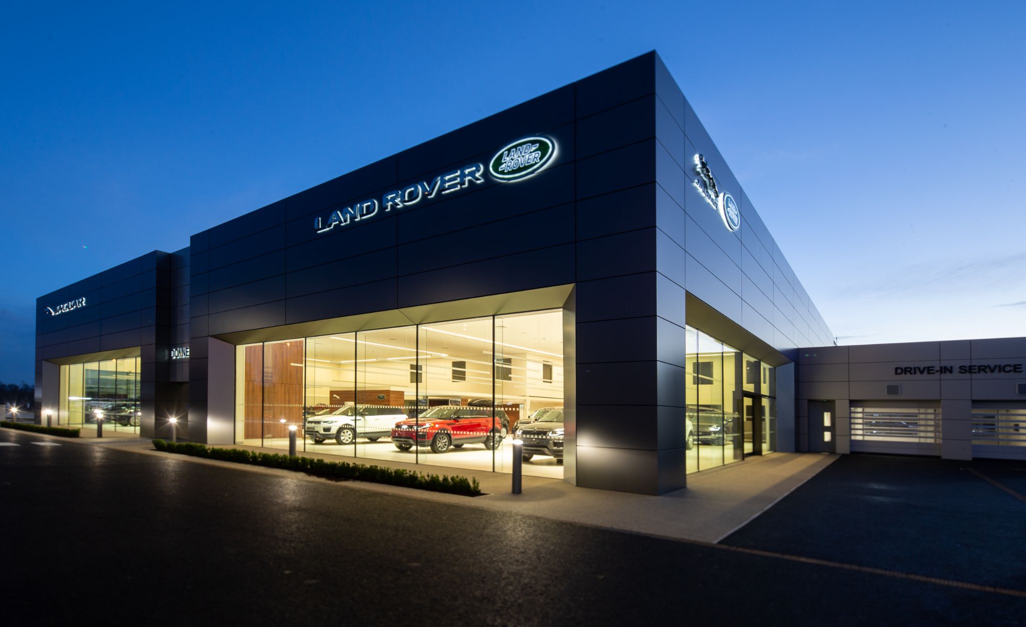 Donnelly Land Rover Dungannon Car dealership in Dungannon AutoTrader